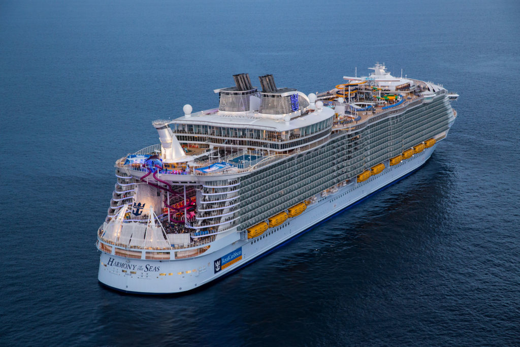 Tour of the Harmony of the Seas, the largest cruise ship