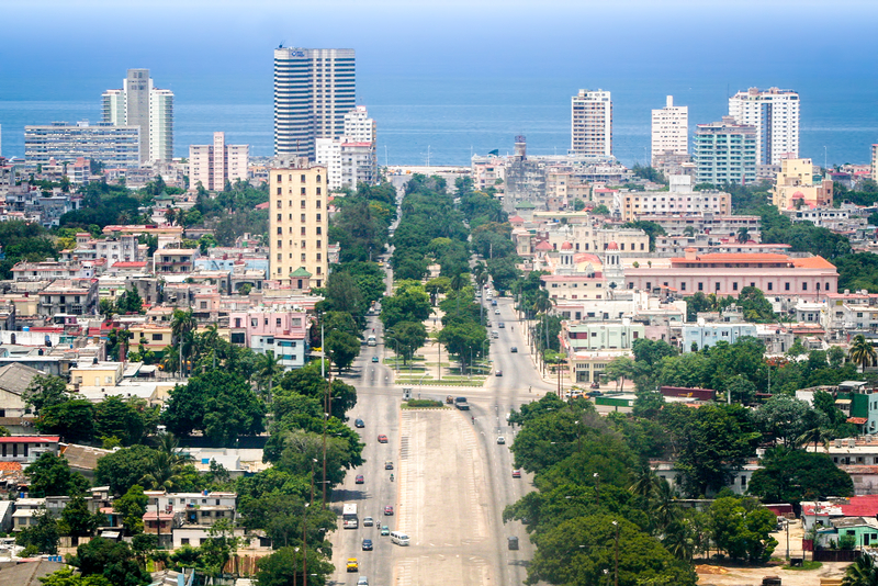 Gay group cruises Pied Piper Havana