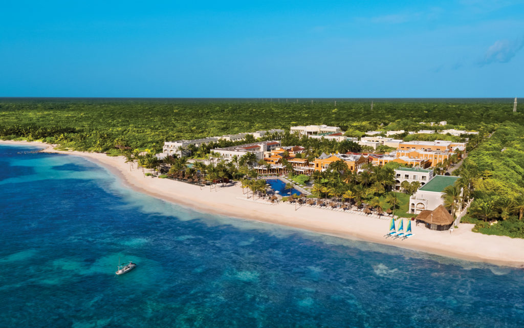 Women all-inclusive Tulum resort