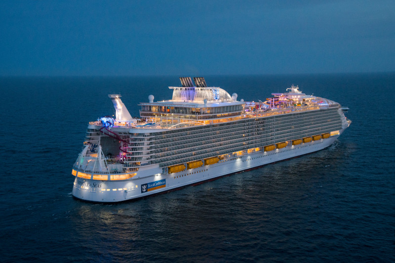 RCCL'S Symphony of the Seas The Attractions of A Large Cruise Ship