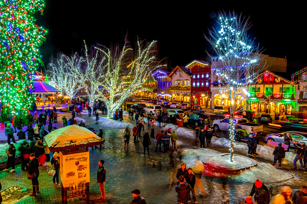 The Most Magical Christmas Towns in the U.S. - Purple Light Vacations